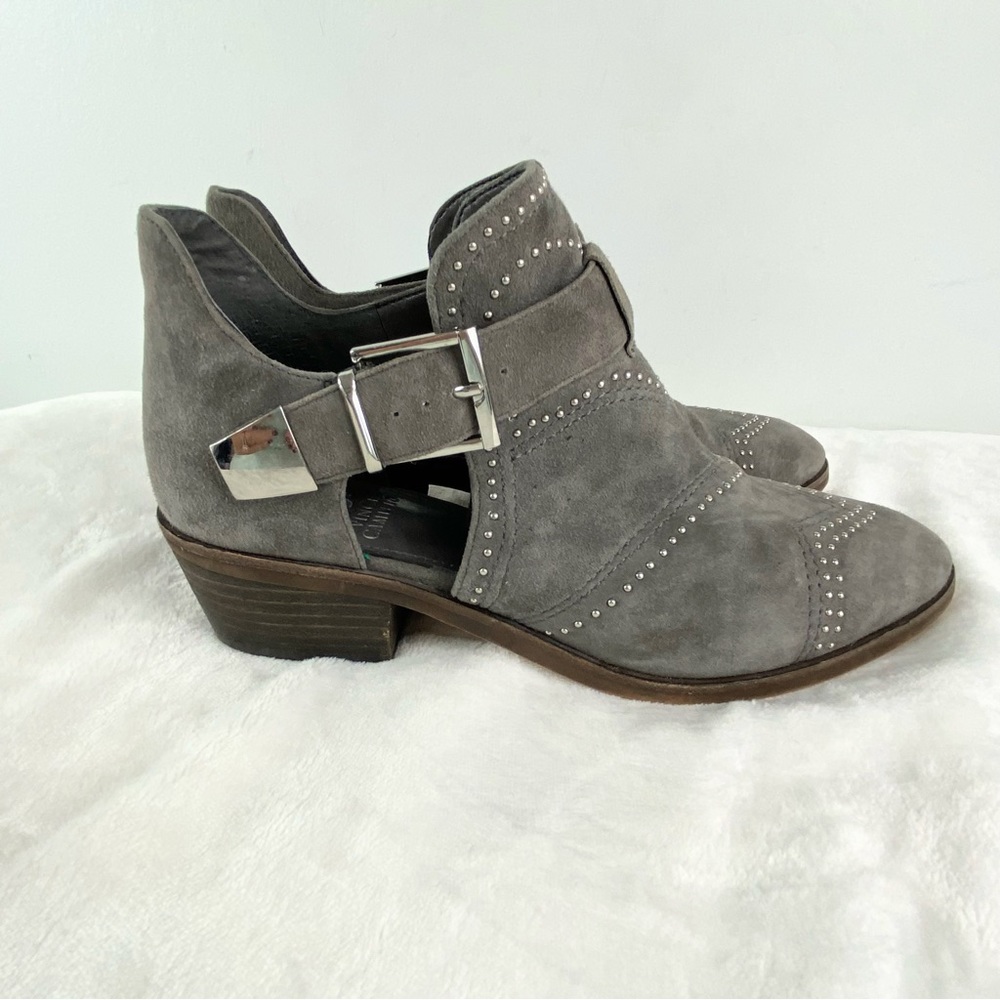 Vince Camuto Raina Suede Studded Booties In Grey Sz 7.5